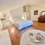 Umbrian Paradise Contains 5 Bedrooms With Private Pool And Stunning Views * Spoleto