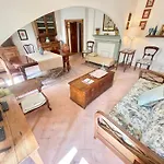 Villa Umbrian Paradise Contains 5 Bedrooms With Private Pool And Stunning Views Spoleto