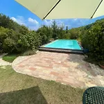 Villa Umbrian Paradise Contains 5 Bedrooms With Private Pool And Stunning Views *