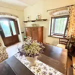 Umbrian Paradise Contains 5 Bedrooms With Private Pool And Stunning Views Villa Spoleto