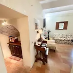 Umbrian Paradise Contains 5 Bedrooms With Private Pool And Stunning Views * Spoleto