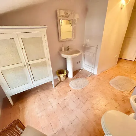 Umbrian Paradise Contains 5 Bedrooms With Private Pool And Stunning Views וילה *