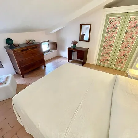 וילה Umbrian Paradise Contains 5 Bedrooms With Private Pool And Stunning Views ספולטו