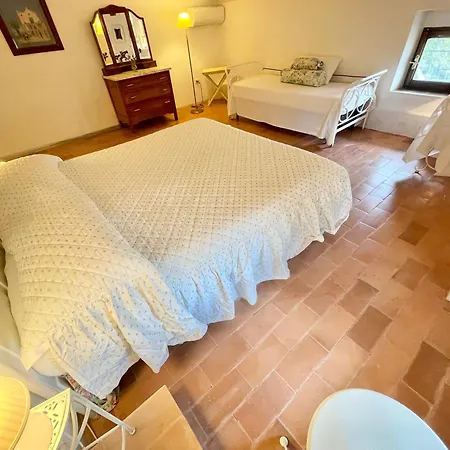 וילה Umbrian Paradise Contains 5 Bedrooms With Private Pool And Stunning Views ספולטו