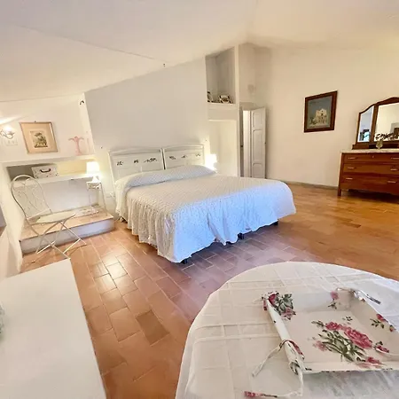 Umbrian Paradise Contains 5 Bedrooms With Private Pool And Stunning Views * Spoleto