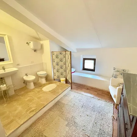 Umbrian Paradise Contains 5 Bedrooms With Private Pool And Stunning Views Willa