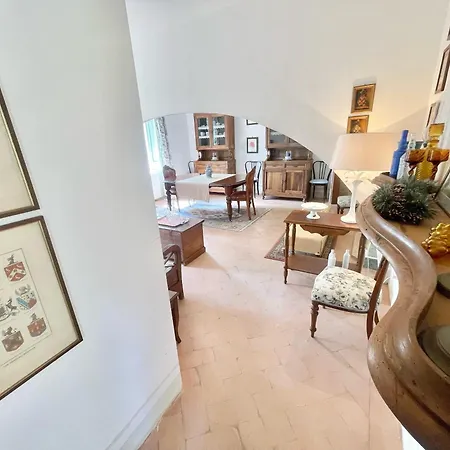 Umbrian Paradise Contains 5 Bedrooms With Private Pool And Stunning Views ספולטו