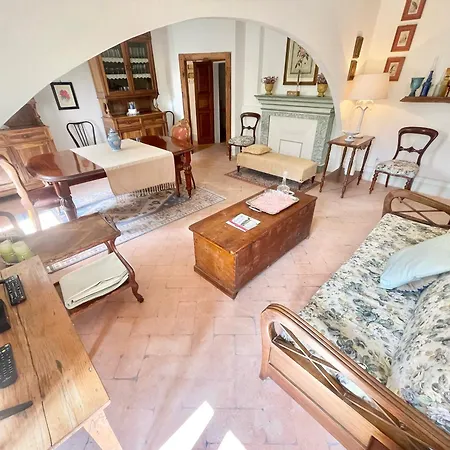 Willa Umbrian Paradise Contains 5 Bedrooms With Private Pool And Stunning Views Spoleto