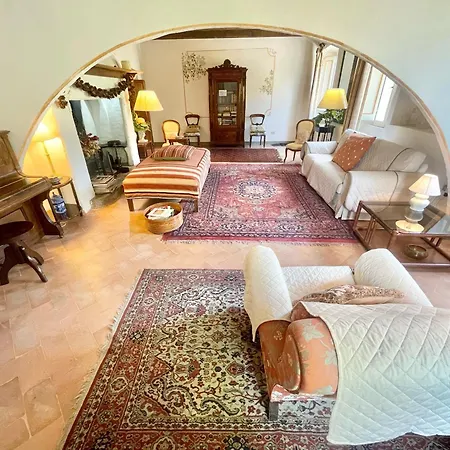 Willa Umbrian Paradise Contains 5 Bedrooms With Private Pool And Stunning Views Spoleto